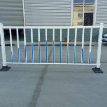 守護(hù)城市脈絡(luò)的堅韌衛(wèi)士 解析鋅鋼道路護(hù)欄的多維應(yīng)用
